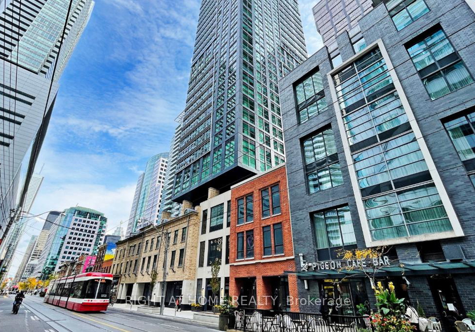 327-king-street-toronto-ontario-c12395502