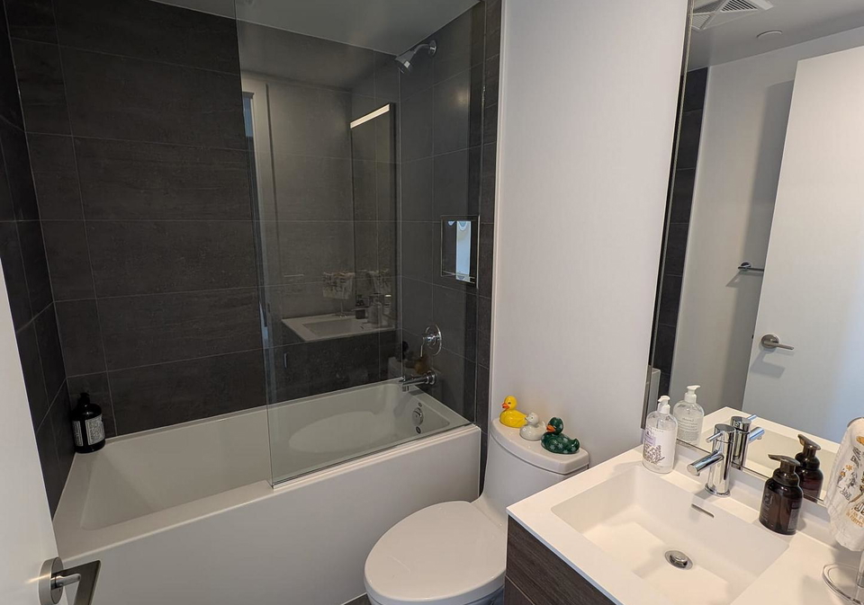28-eastern-avenue-toronto-ontario-c12395637