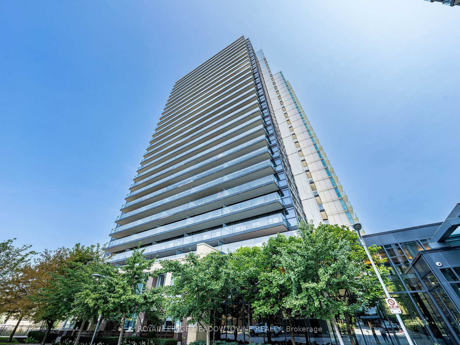 33-singer-court-north-york-ontario-c12395639