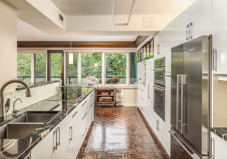 120-rosedale-valley-road-toronto-ontario-c12395687