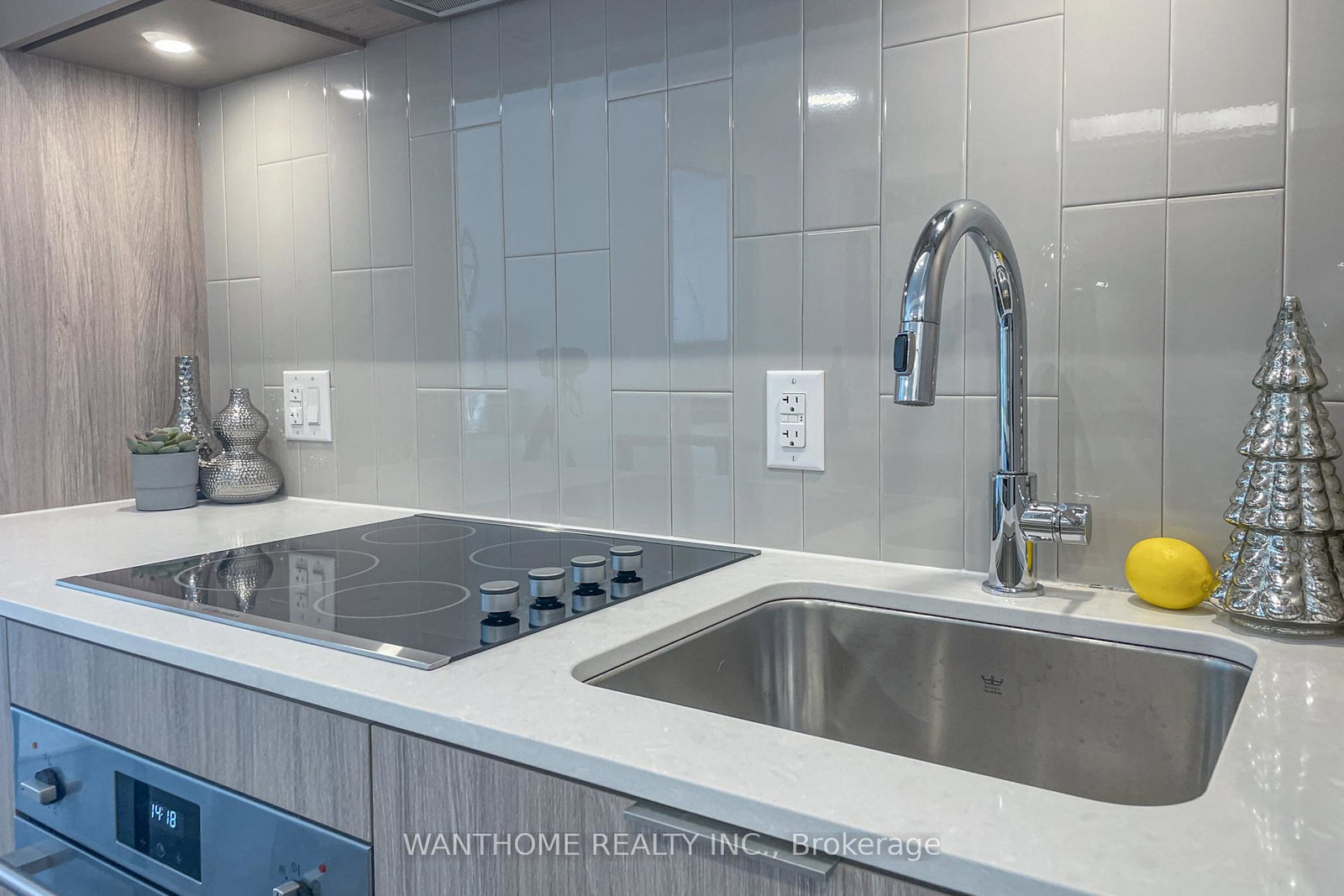 35-tubman-avenue-toronto-ontario-c12395926