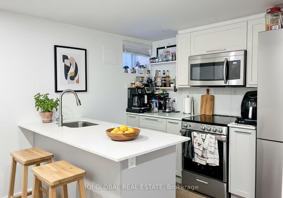 12-rusholme-park-crescent-toronto-ontario-c12396127