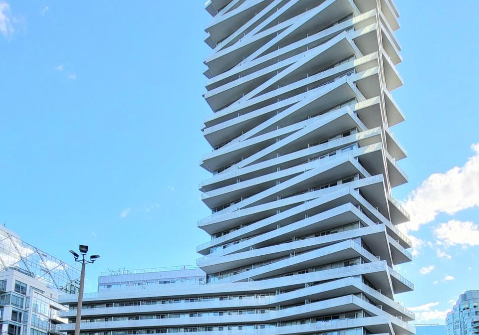 15-queens-quay-e-toronto-ontario-c12396217