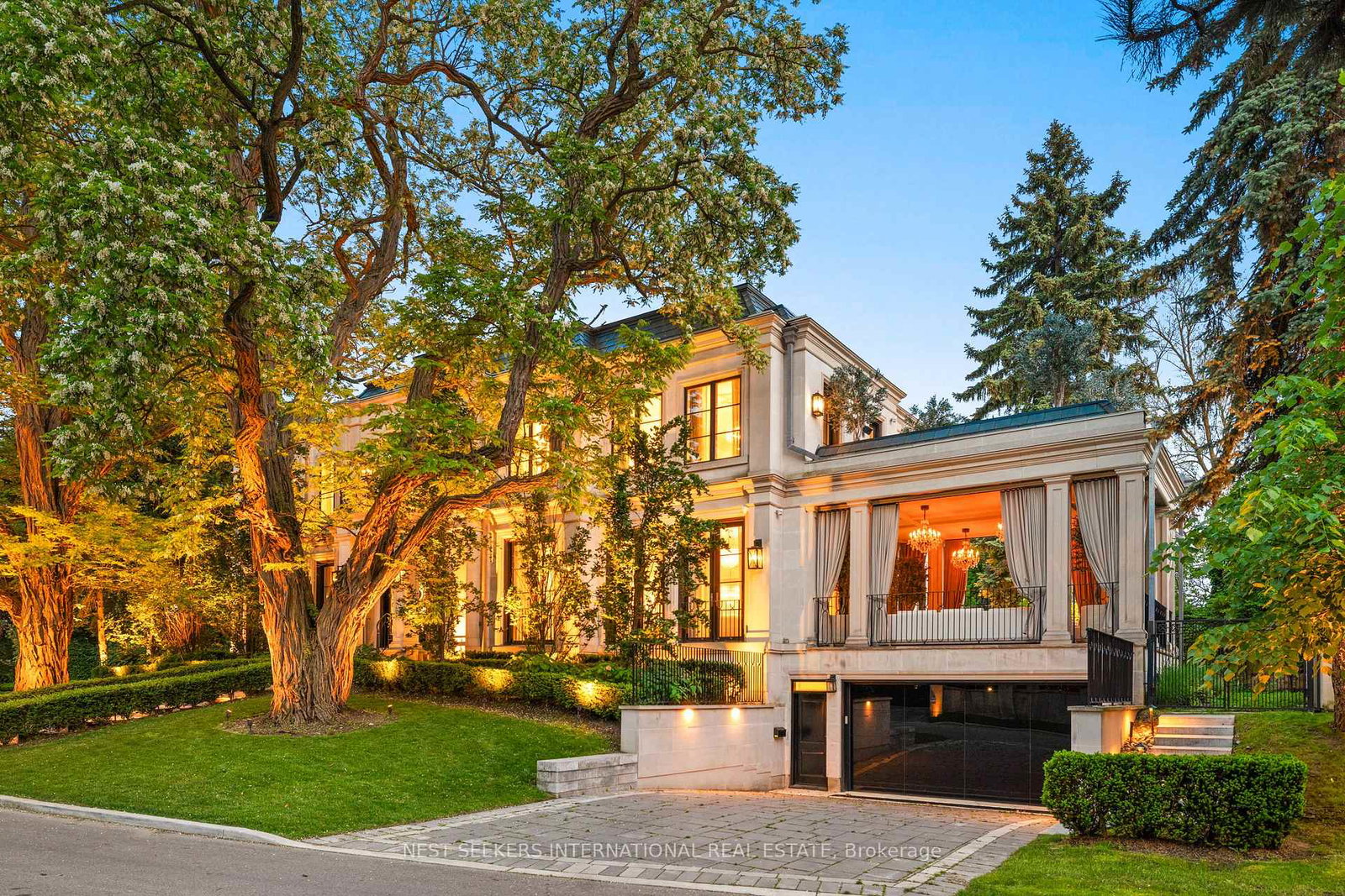 100-ardwold-gate-toronto-ontario-c12396227