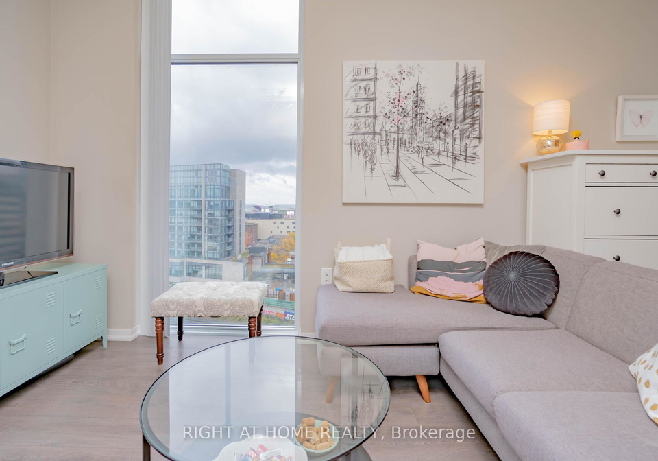 36-lisgar-street-toronto-ontario-c12396547