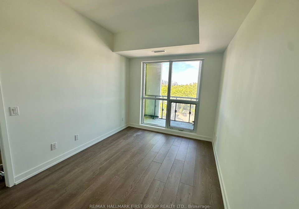 181-sheppard-avenue-e-north-york-ontario-c12396567