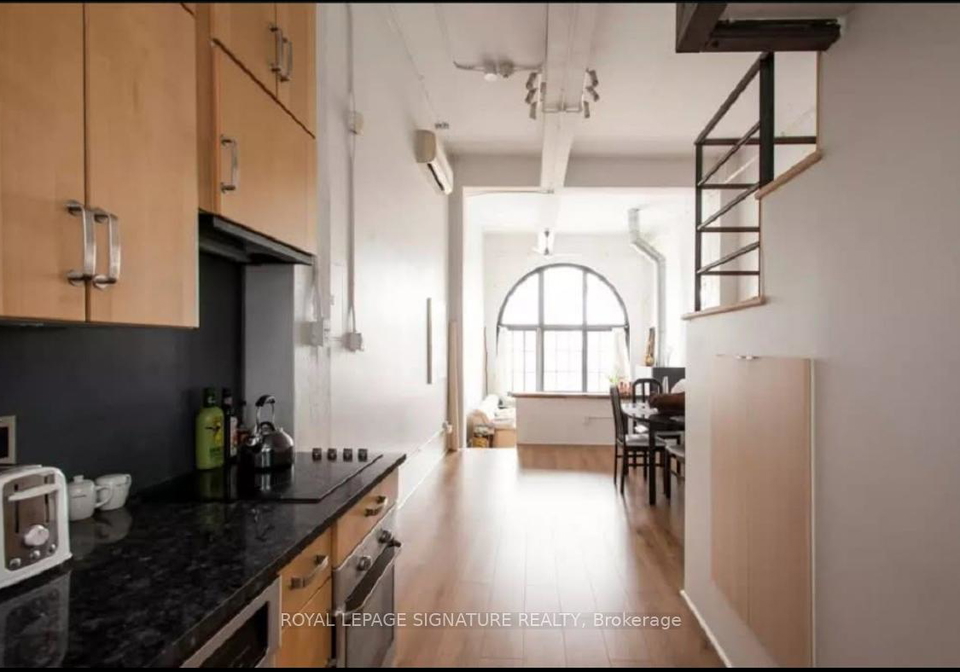 264-seaton-street-toronto-ontario-c12396653