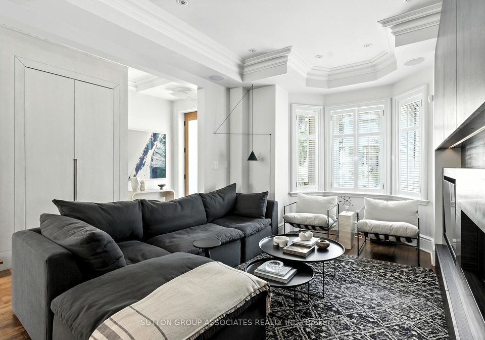 330-markham-street-toronto-ontario-c12396692