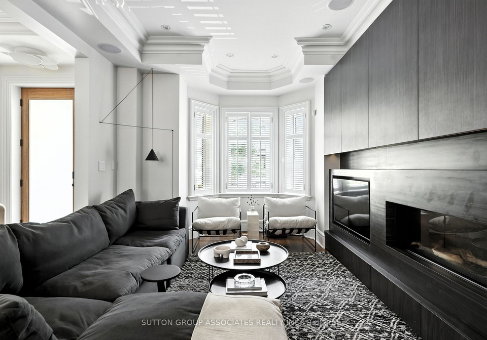 330-markham-street-toronto-ontario-c12396692