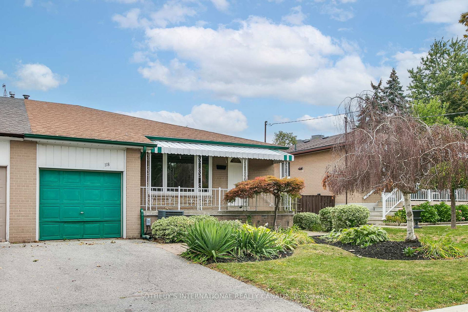 118-chelmsford-avenue-toronto-ontario-c12396735