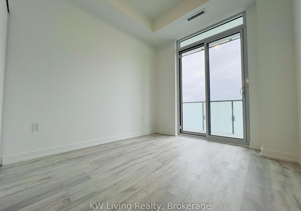 7-golden-lion-heights-north-york-ontario-c12396871