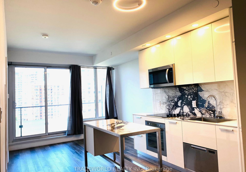 75-canterbury-place-toronto-ontario-c12396879