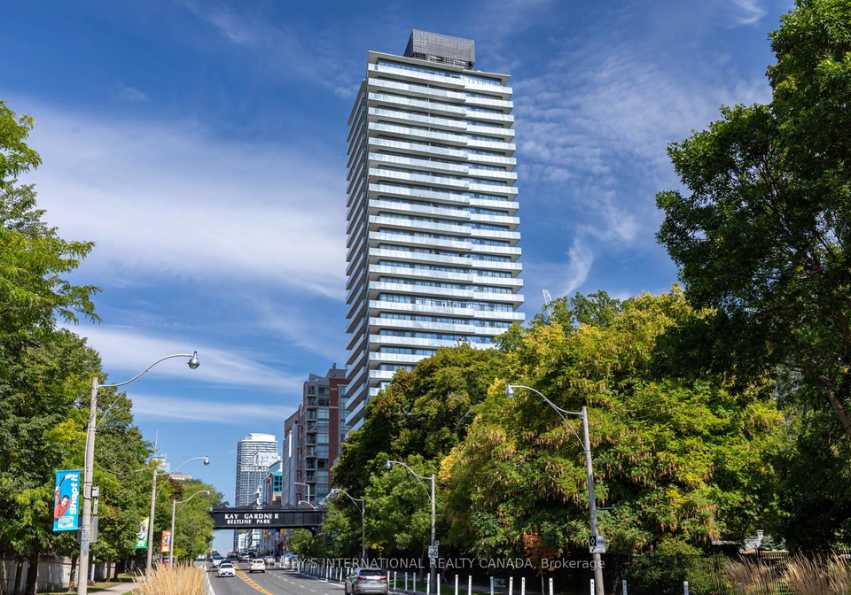 1815-yonge-street-toronto-ontario-c12396889