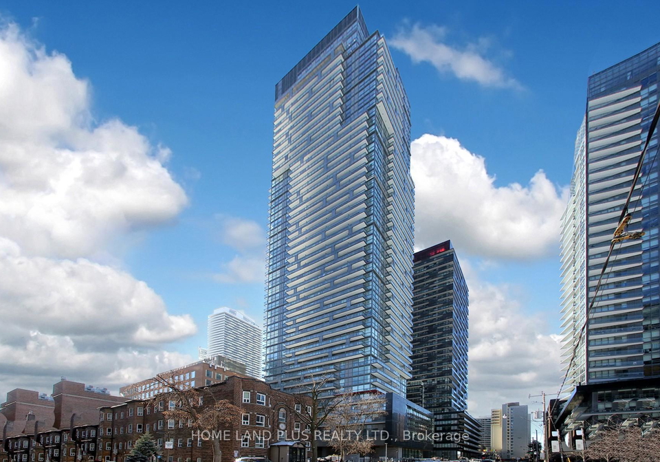 39-roehampton-avenue-toronto-ontario-c12396918