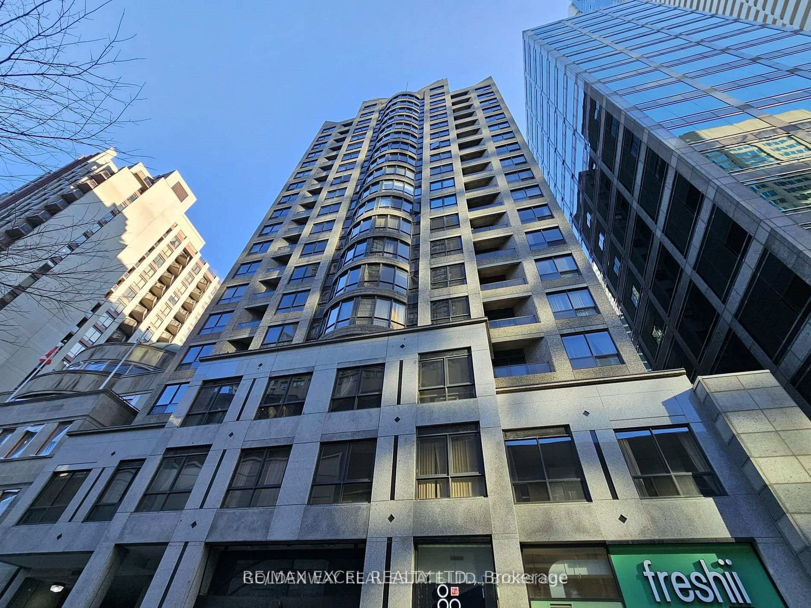 55-bloor-street-e-toronto-ontario-c12396921