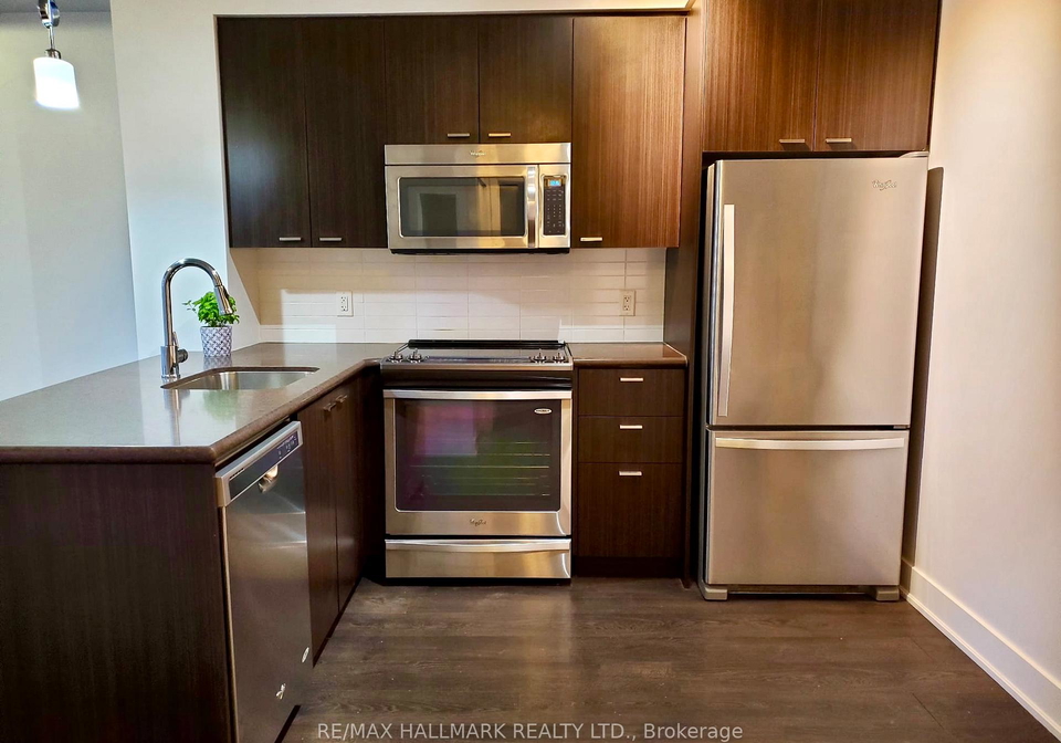 30-roehampton-avenue-toronto-ontario-c12396995