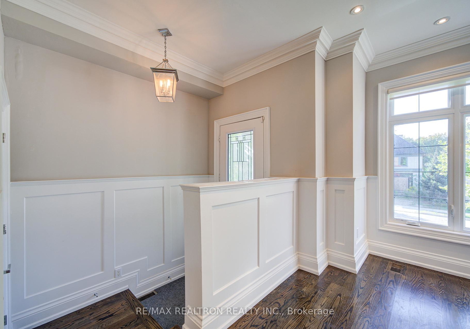 56-florence-avenue-toronto-ontario-c12397181