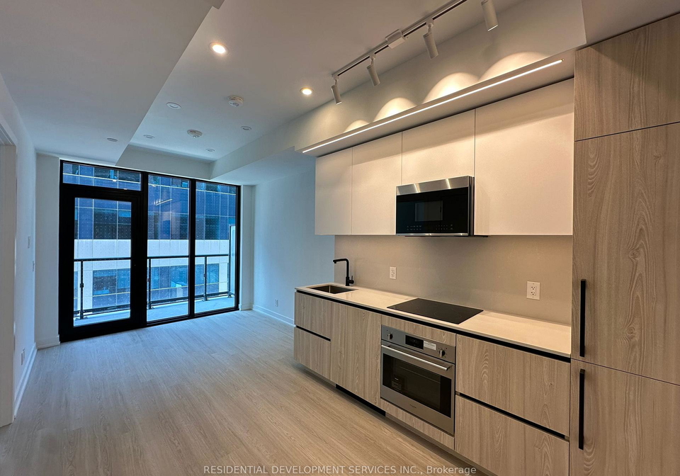 699-sheppard-avenue-e-north-york-ontario-c12397390