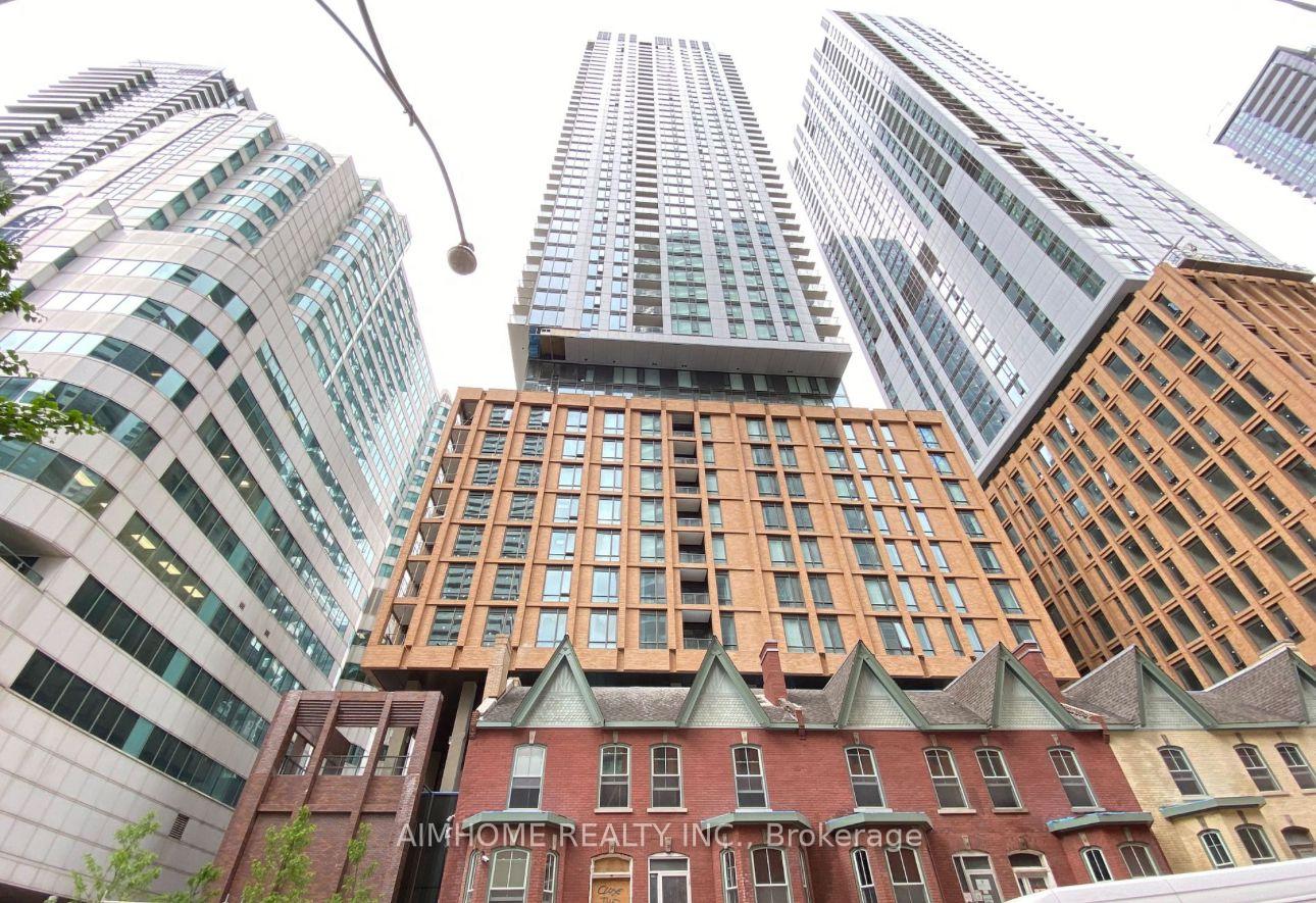 8-widmer-street-toronto-ontario-c12397460