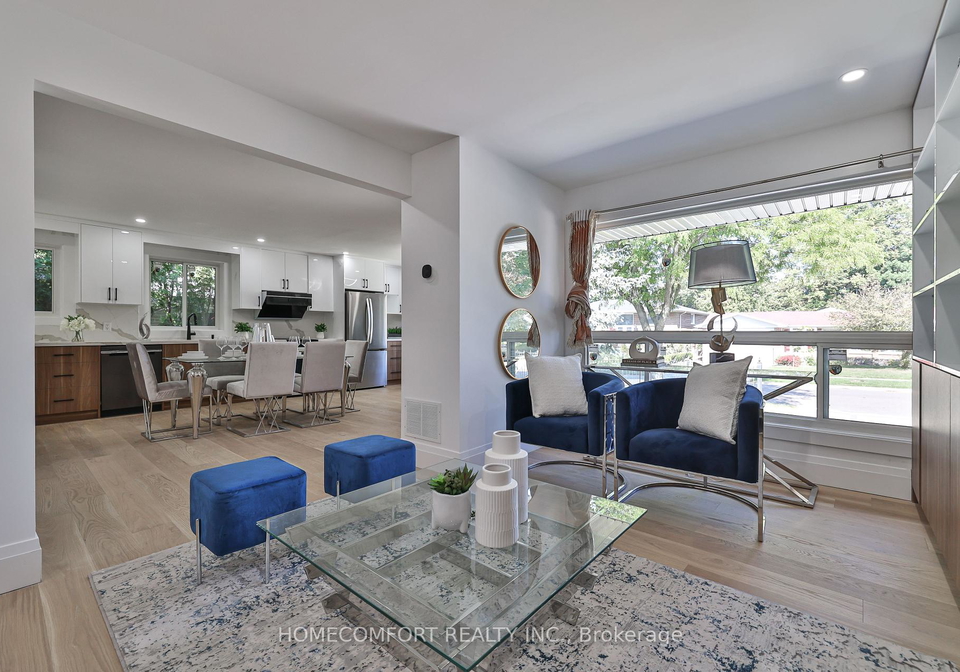 33-clansman-boulevard-north-york-ontario-c12397866