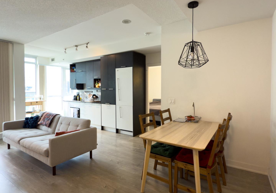 30-nelson-street-toronto-ontario-c12397955