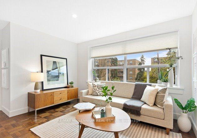 2-ridelle-avenue-toronto-ontario-c12398031