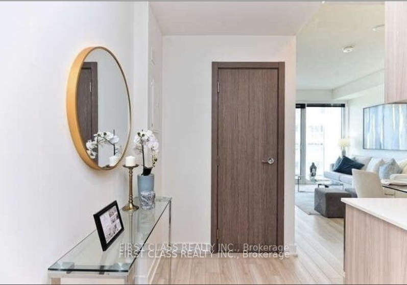 17-bathurst-street-toronto-ontario-c12398065