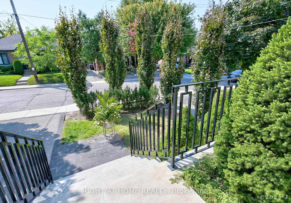 521-atlas-avenue-toronto-ontario-c12398098