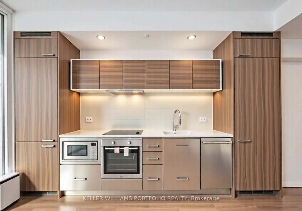 45-charles-street-toronto-ontario-c12398103