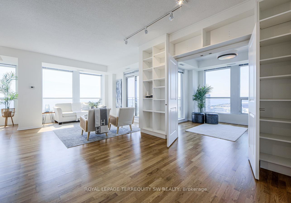 628-fleet-street-toronto-ontario-c12398118