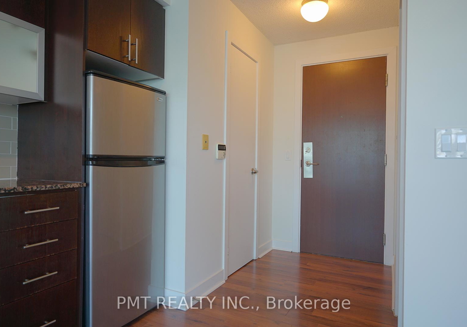 80-western-battery-road-toronto-ontario-c12398218