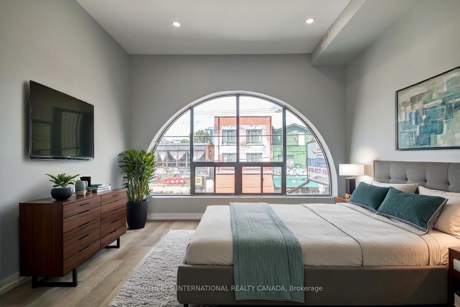 453-dundas-street-w-toronto-ontario-c12398298