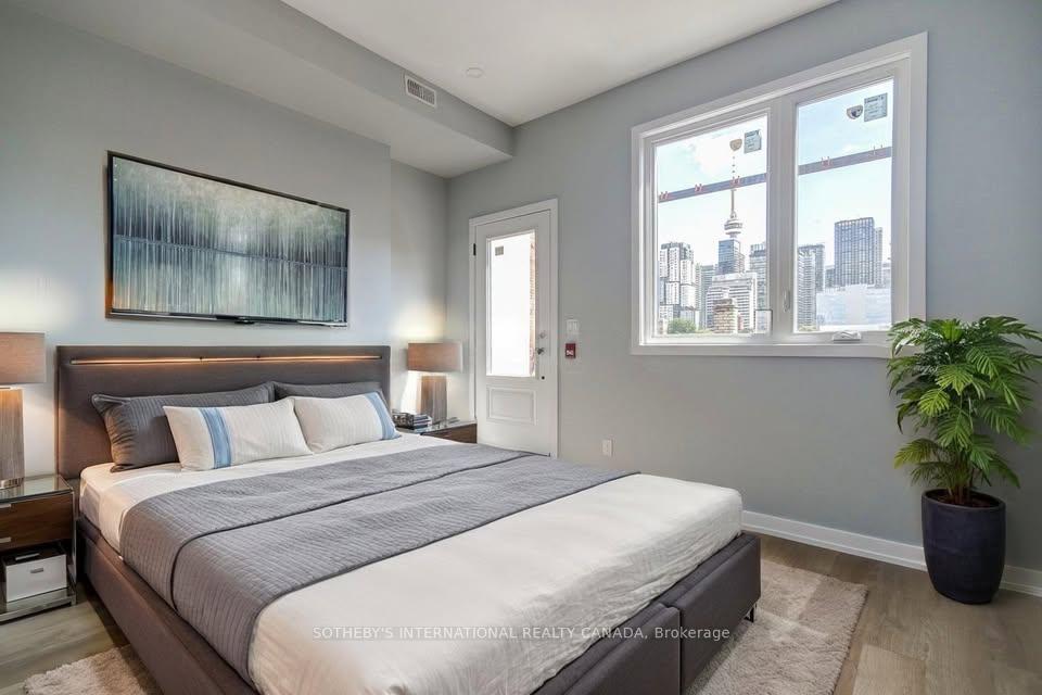 45dundas-street-w-toronto-ontario-c12398301
