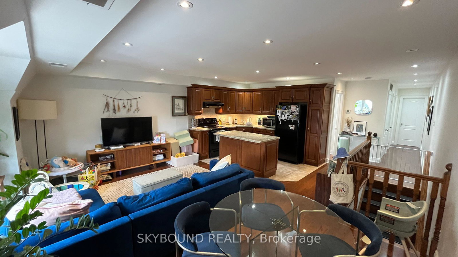 157-christie-street-toronto-ontario-c12398323