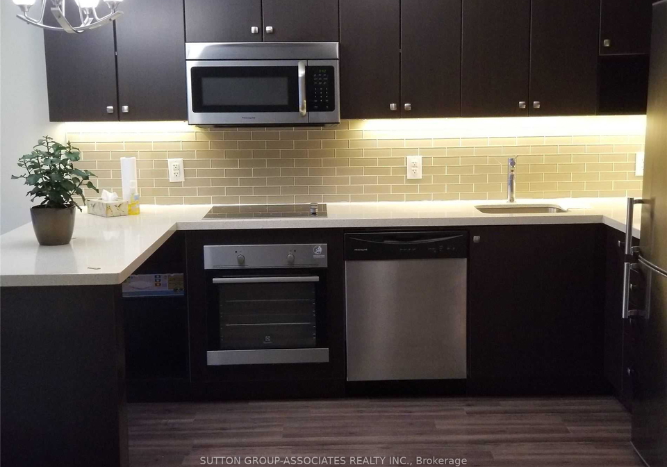 565-wilson-avenue-toronto-ontario-c12398589