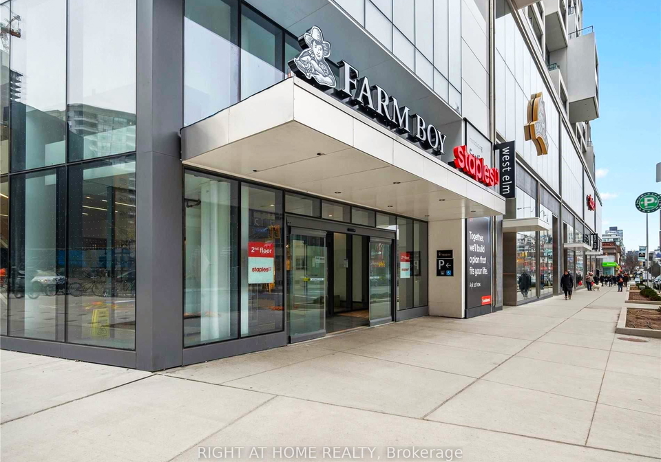 5-soudan-avenue-toronto-ontario-c12398953