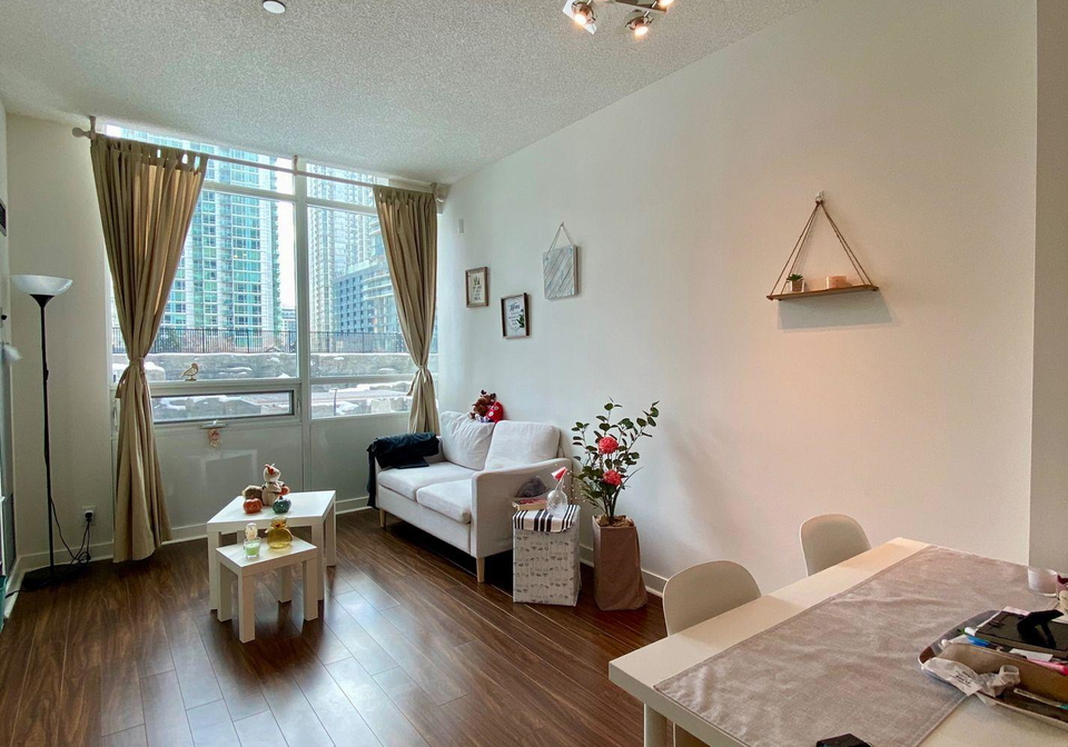 361-front-street-w-toronto-ontario-c12399026