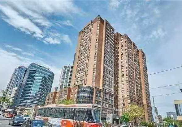 633-bay-street-toronto-ontario-c12399096