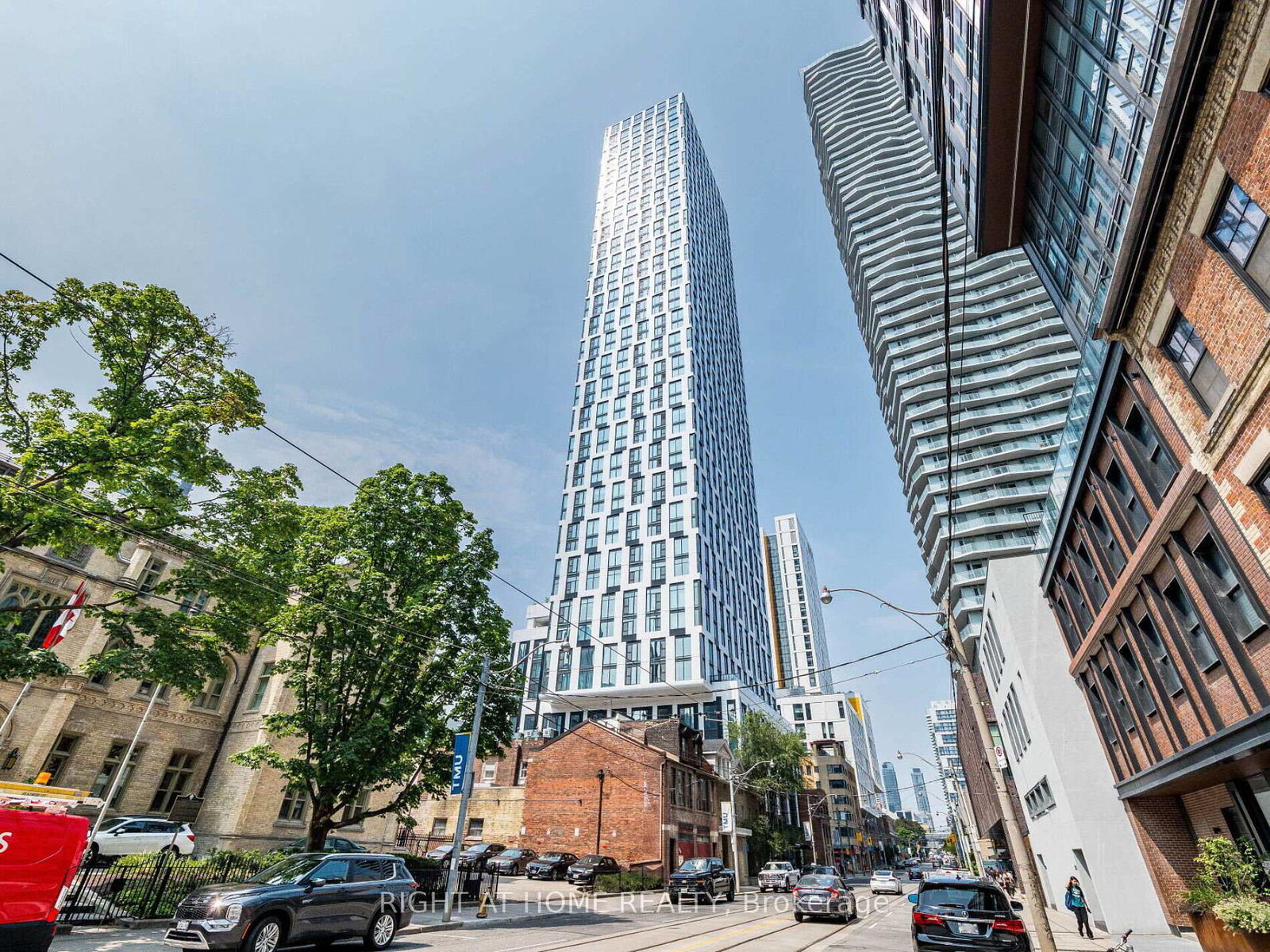 252-church-street-toronto-ontario-c12399346