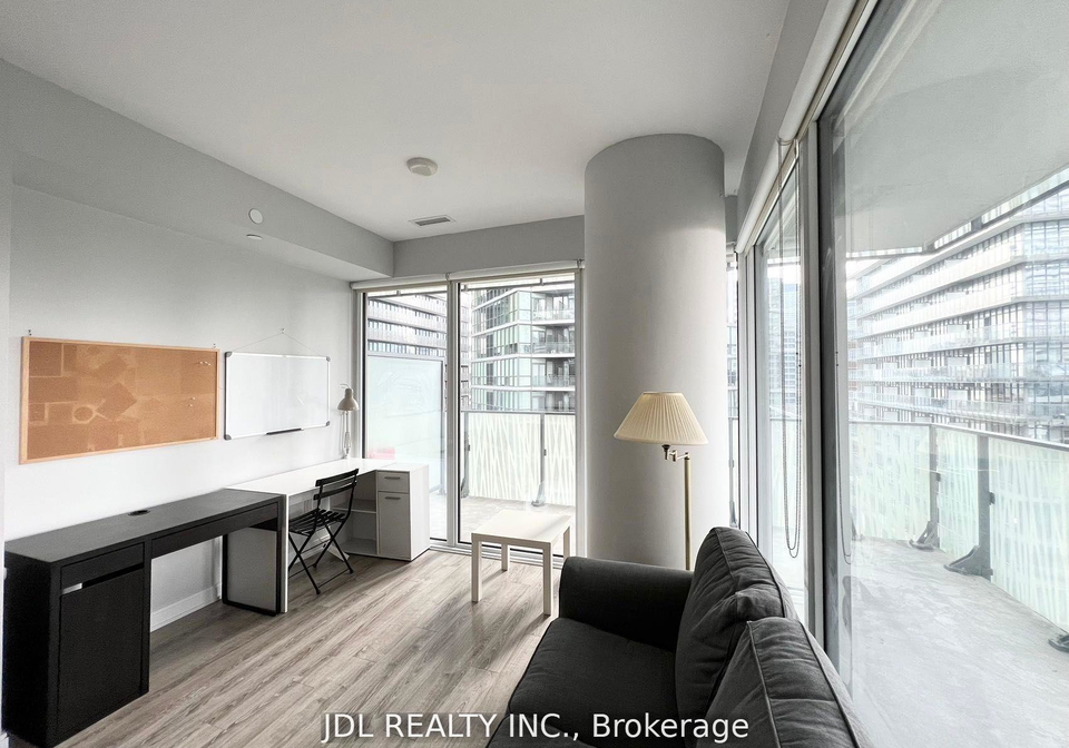 42-charles-street-e-toronto-ontario-c12399350