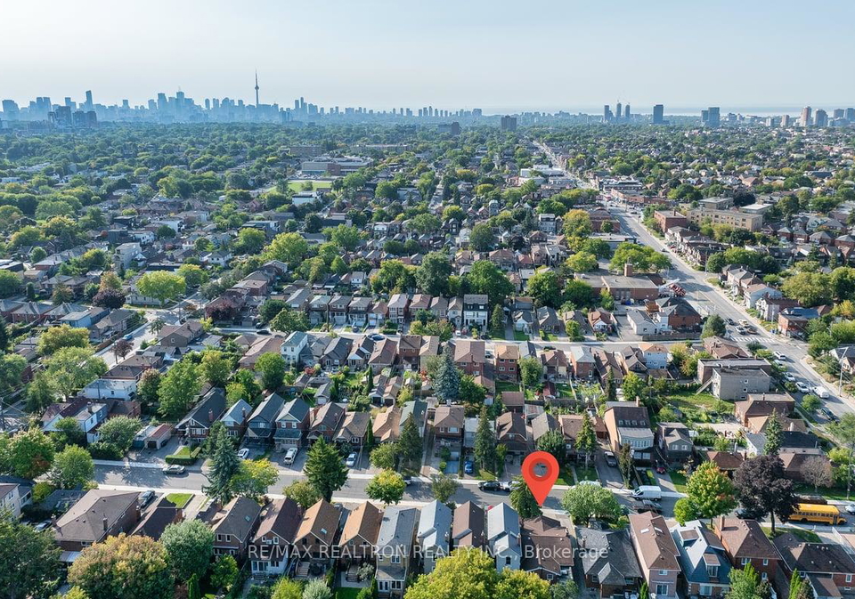 152-gloucester-grove-toronto-ontario-c12399405