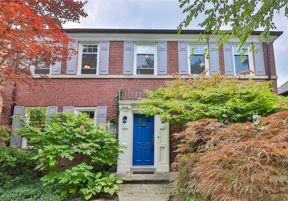 49-hillcrest-drive-toronto-ontario-c12399477