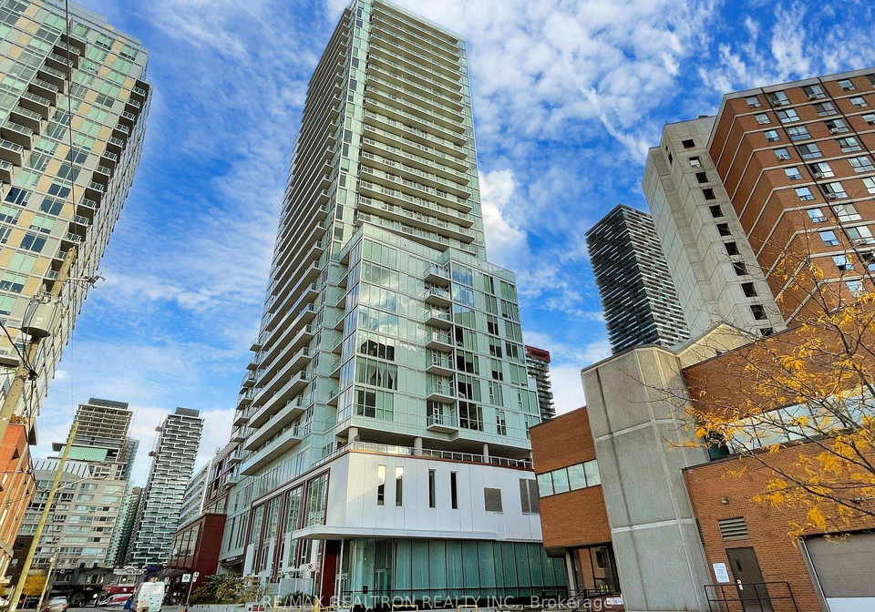 33-helendale-avenue-toronto-ontario-c12399489