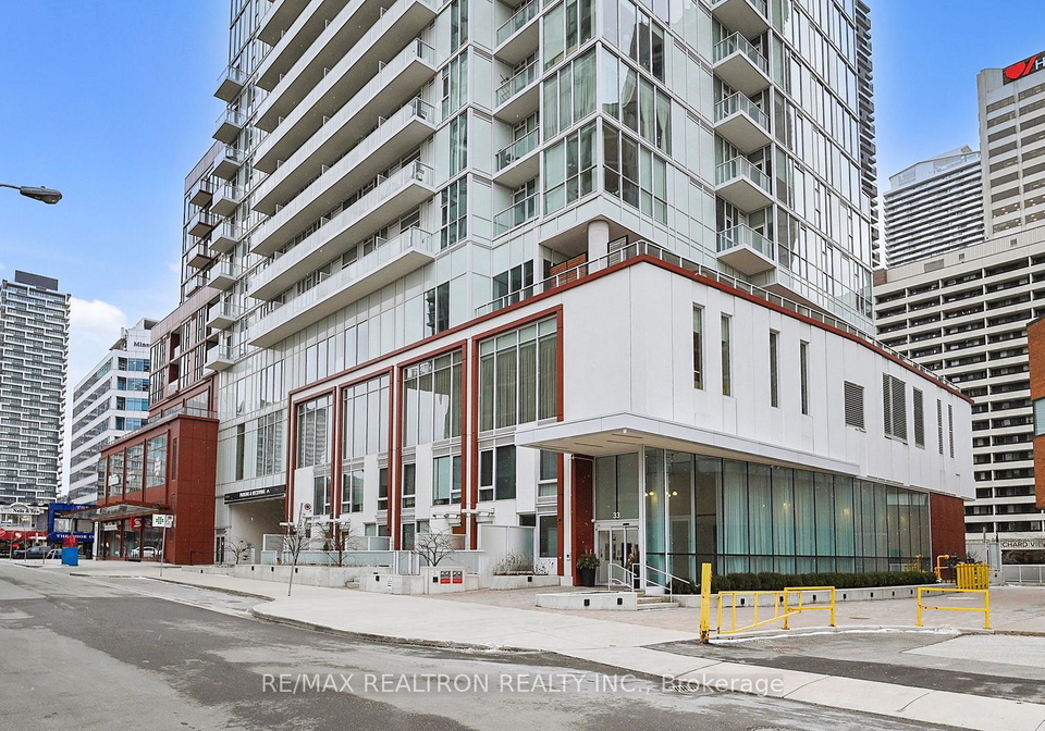 33-helendale-avenue-toronto-ontario-c12399489
