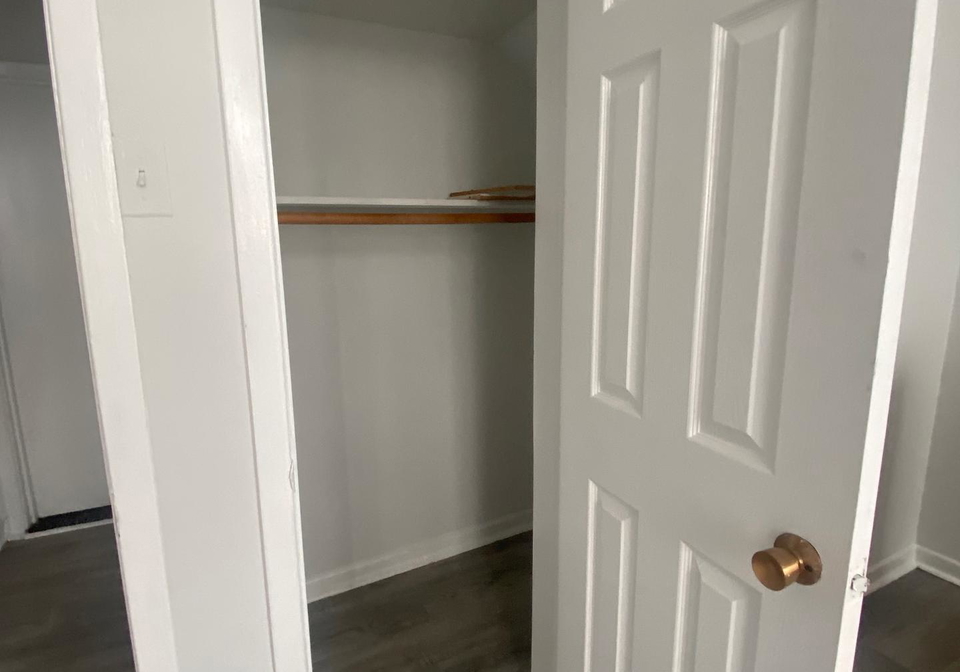 632b-yonge-street-toronto-ontario-c12399774