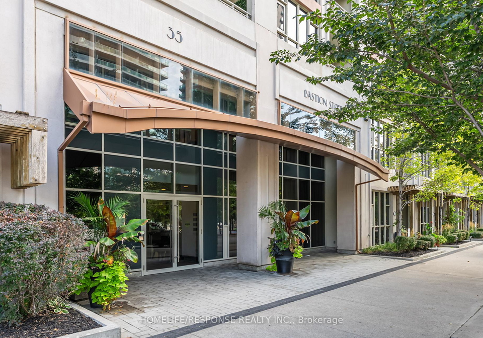 35-bastion-street-toronto-ontario-c12400288