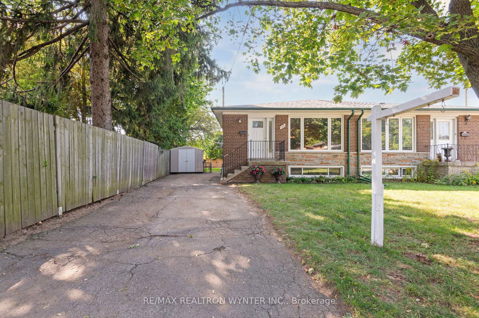124-fortrose-crescent-north-york-ontario-c12400331