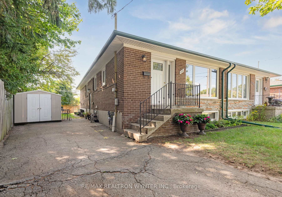 124-fortrose-crescent-north-york-ontario-c12400331