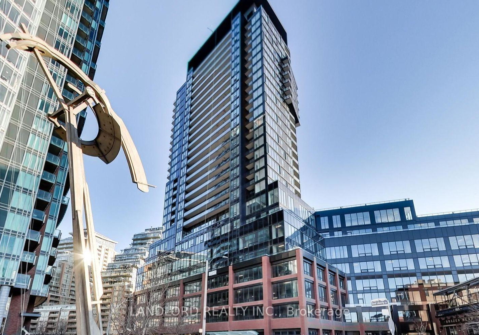 135-east-liberty-street-toronto-ontario-c12400342