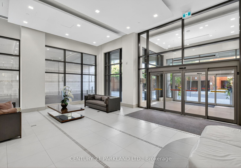23-glebe-road-w-toronto-ontario-c12400651